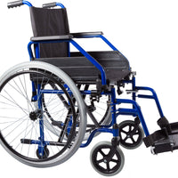 Silla de ruedas plegable azul con ruedas grandes y apoyabrazos desmontables