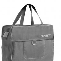 Andador beige y plata de TrustCare, con detalles de diseño funcional y elegante.